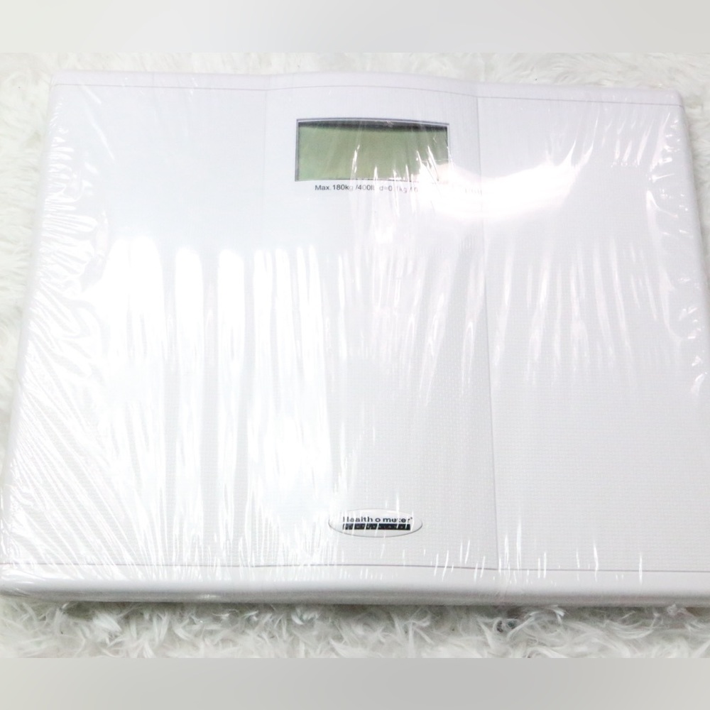 Health o meter Digital Bathroom Scale 400 lb Capacity Large Display White NEW